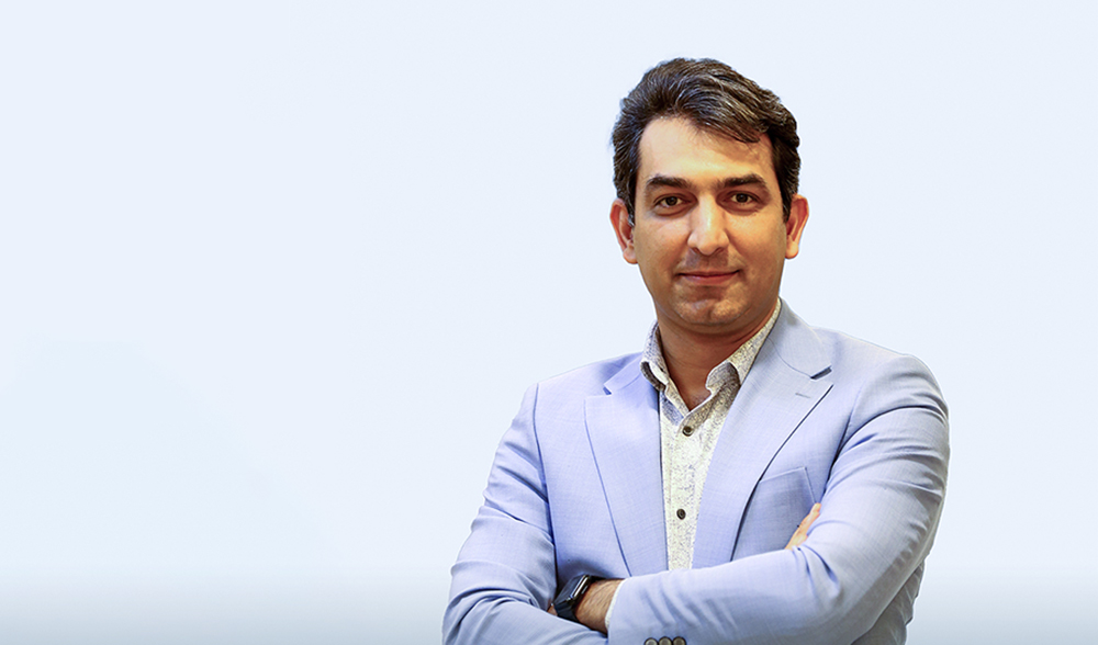 حسین طاهری